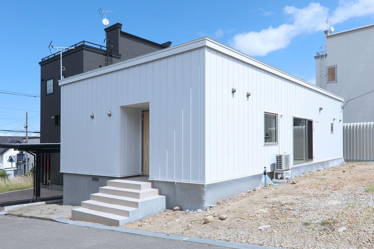 石狩市で建てる理想の平屋住宅！熱エネルギー負荷を抑えるおすすめ工務店