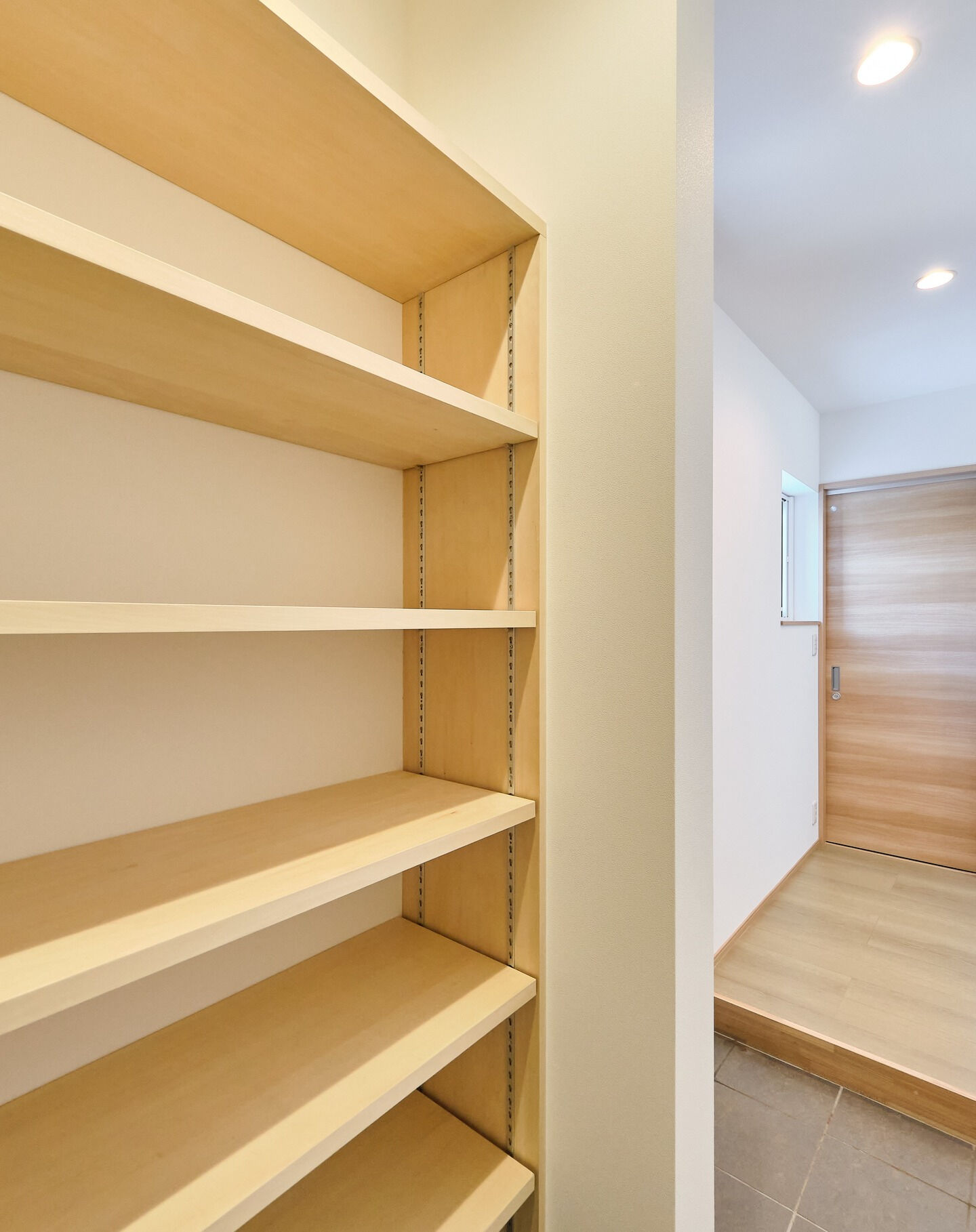 🏡✨あなたの理想の住まいを、橋本建設の技術とデザインで実現し