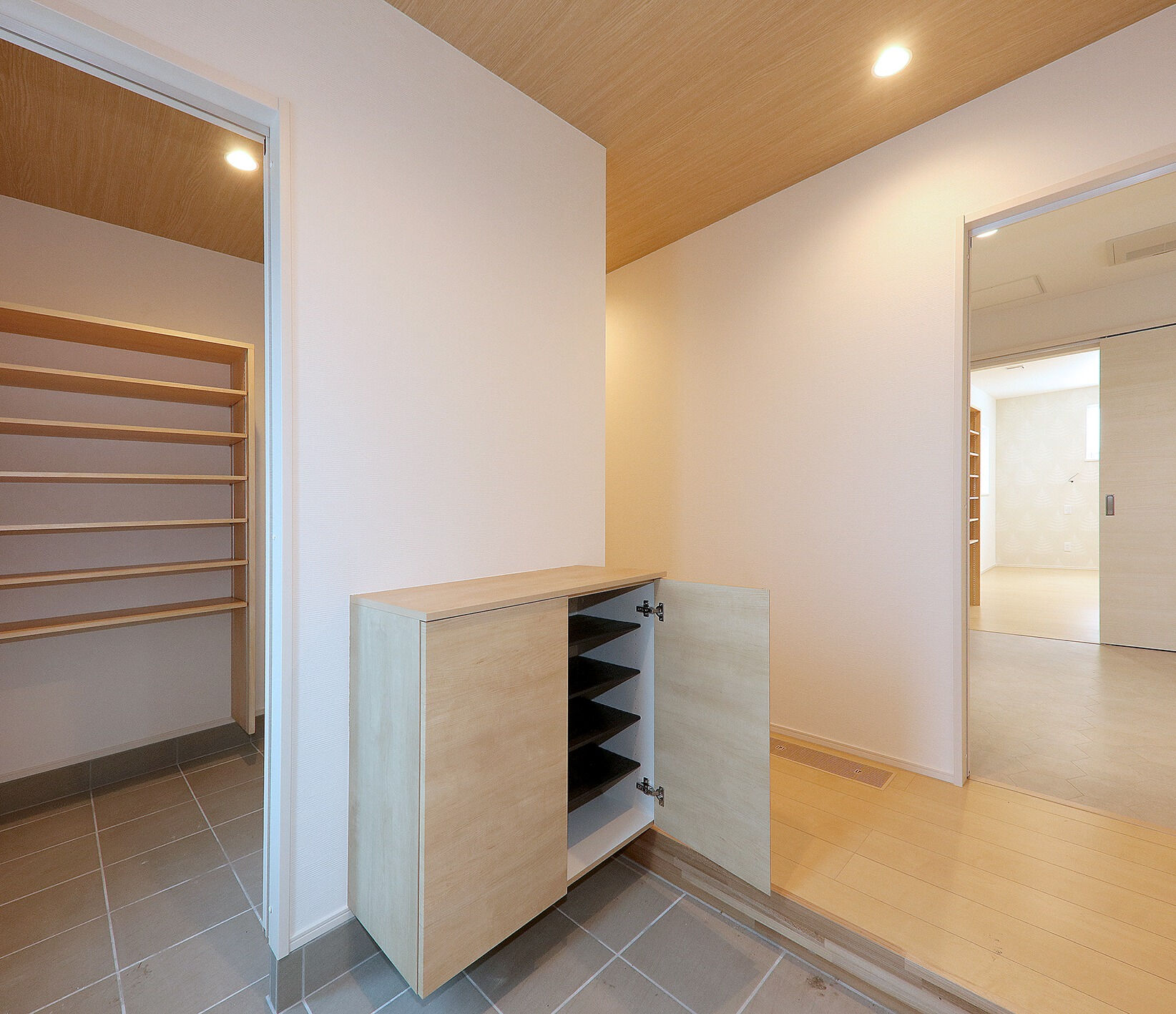 美しいデザインを兼ね備えたオーダーメイド住宅をご提案します！